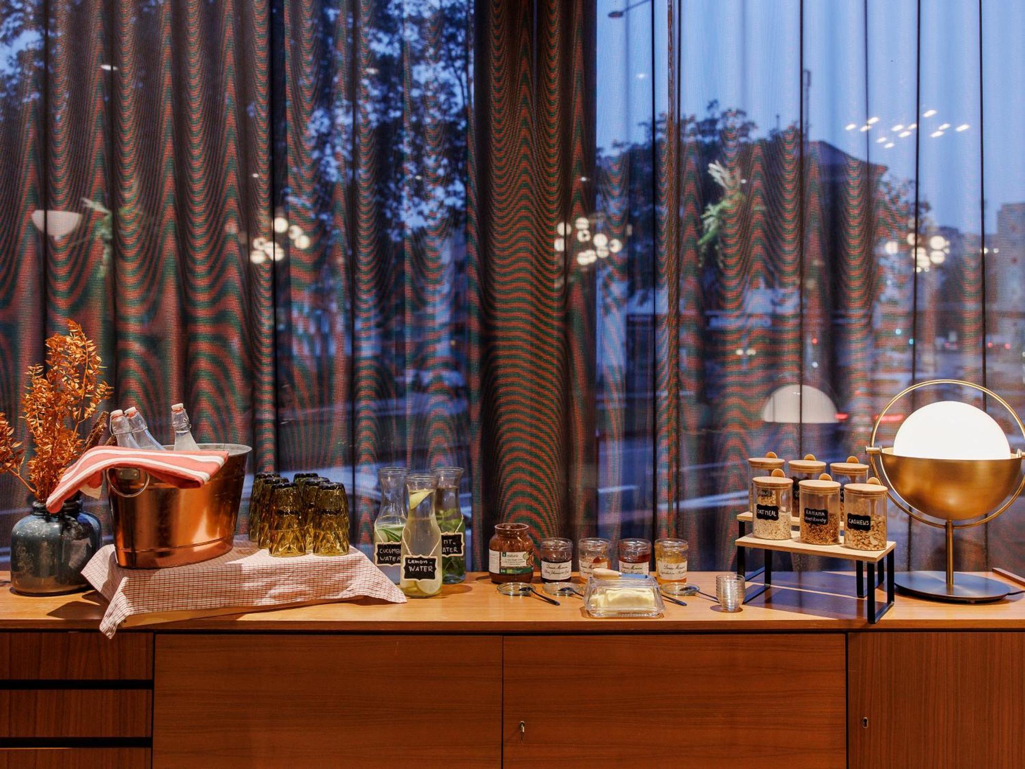 Koncept Hotel International Köln Kültér fotó